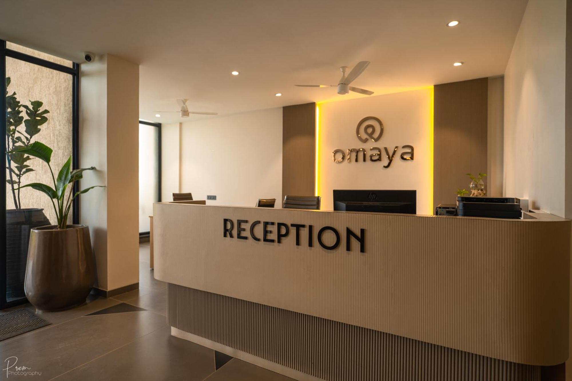 Hotel Omaya Garden Rāipur エクステリア 写真