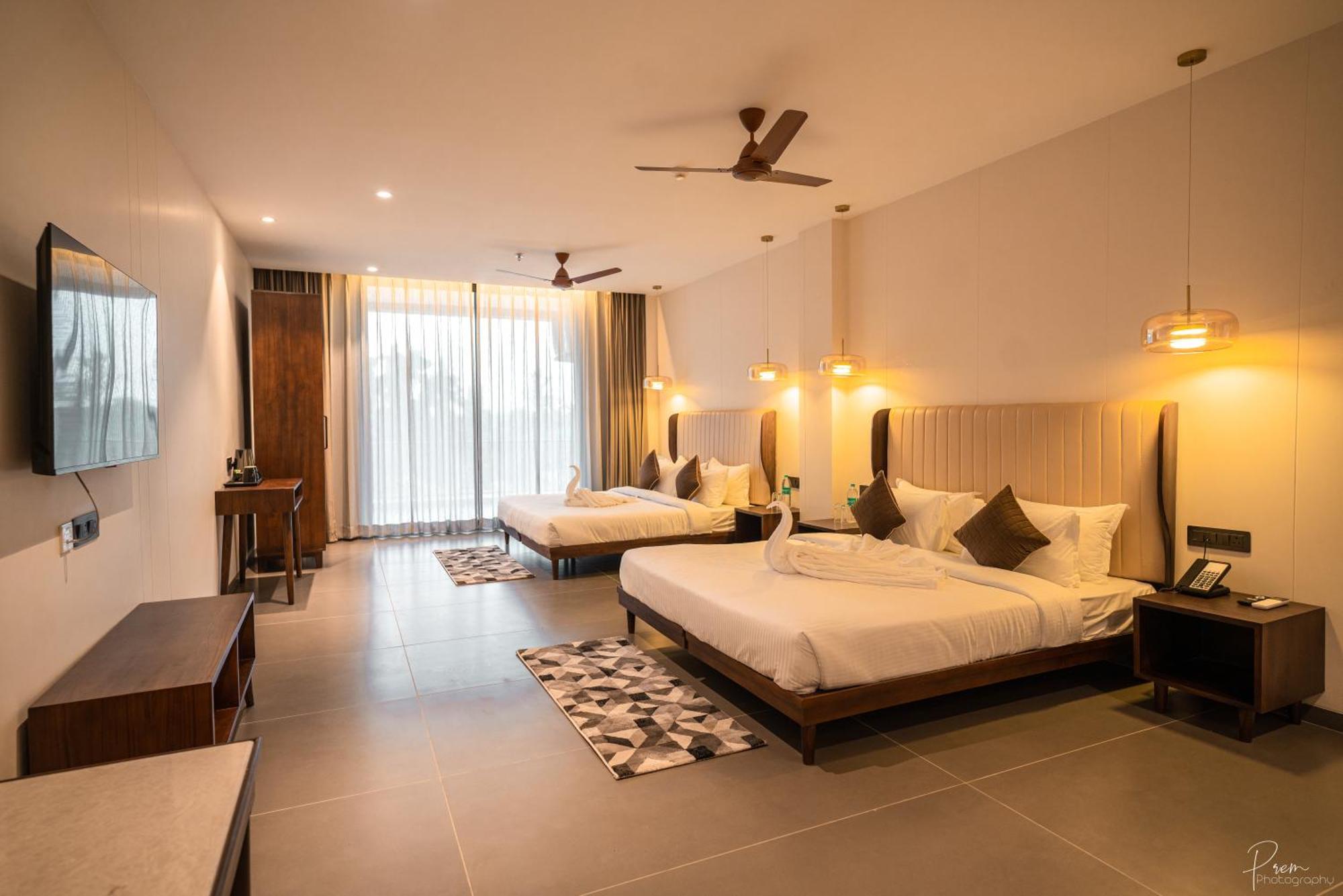 Hotel Omaya Garden Rāipur エクステリア 写真
