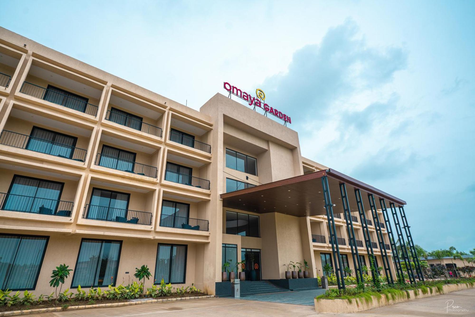 Hotel Omaya Garden Rāipur エクステリア 写真